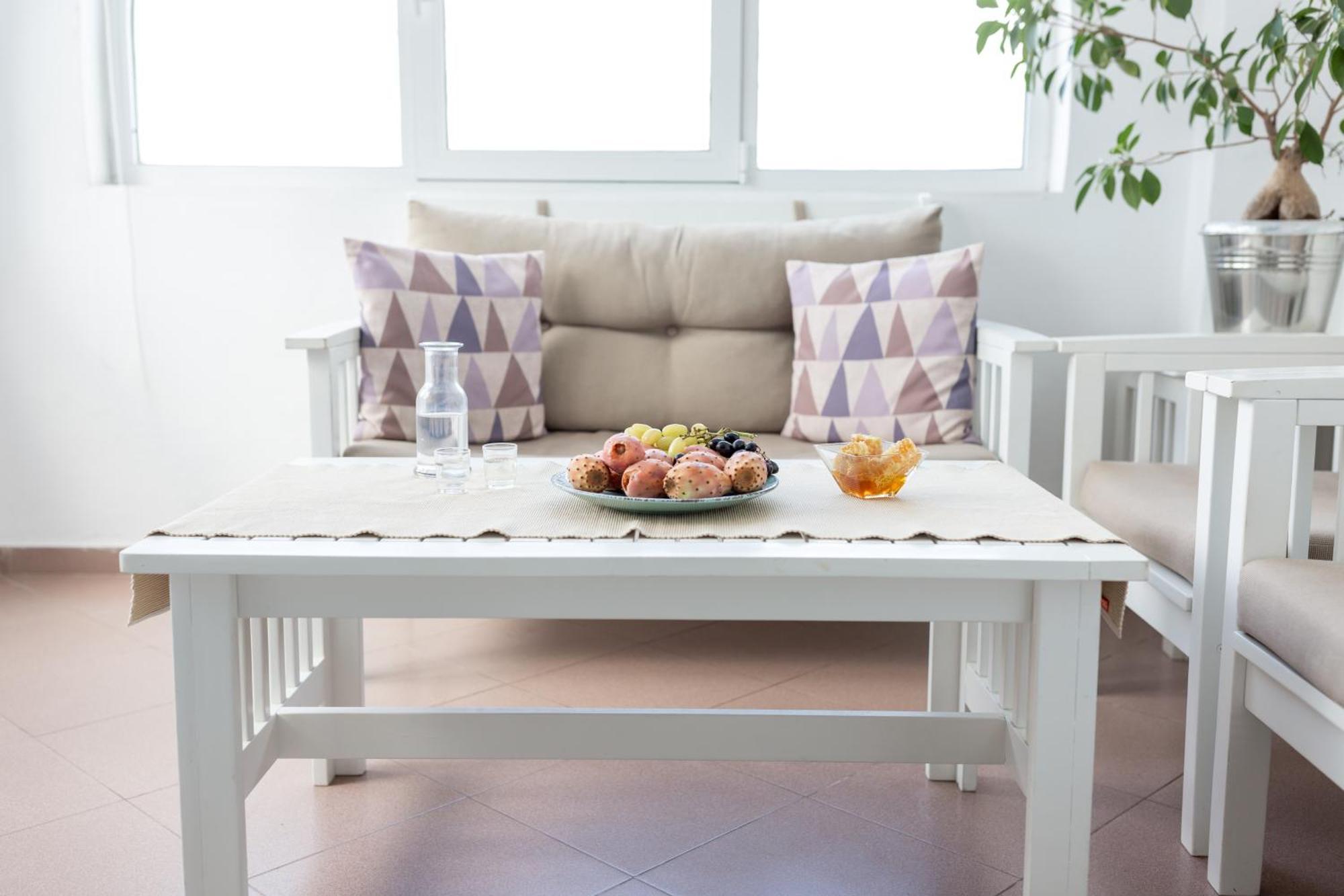 Acrothea Suites And Villas - Akrotiri Caldera - Santorini Номер фото